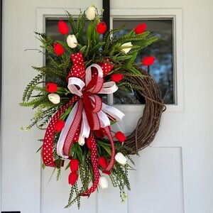 Festive Red and White Real Touch Tulip Wreath